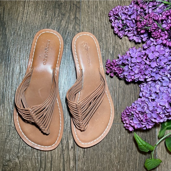 Bernardo Talia Sandals - Picture 9 of 9